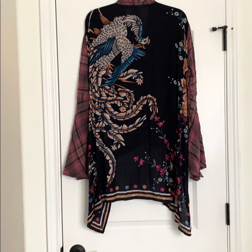 Aratta Silent Journey top size M.